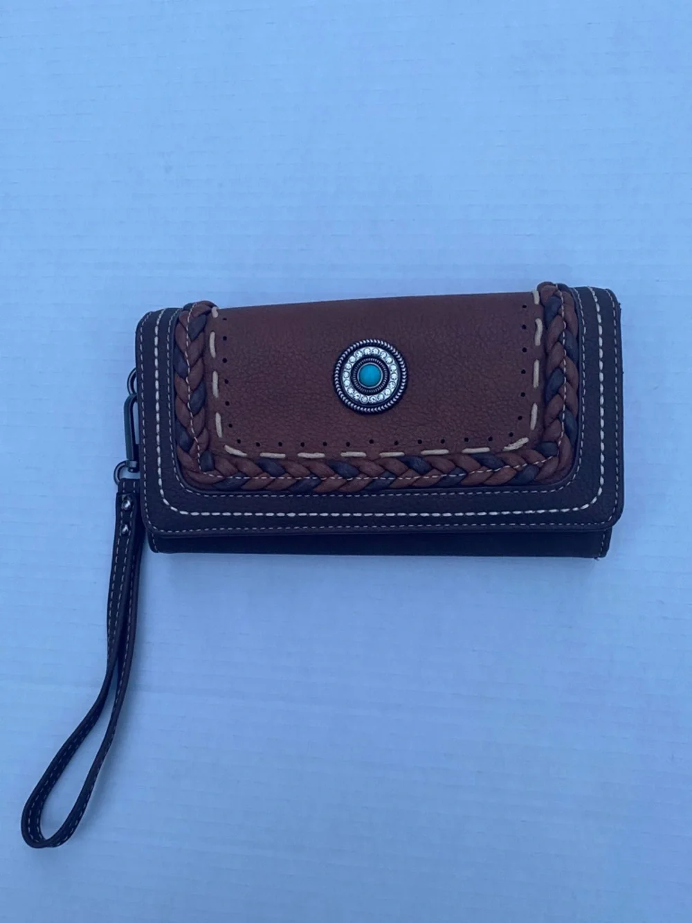 Montana West Two-Tone Brown Wristlet Wallet with Turquoise Concho🩵
